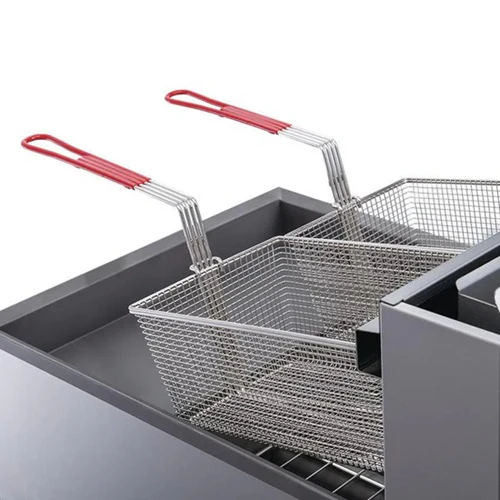 Dukers DCF3-LPG Floor Fryer, LP Gas, 40 lb. cap. - Image 3